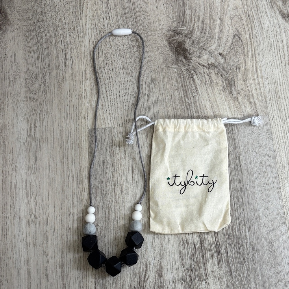 Stylish Black and White Moms Necklace